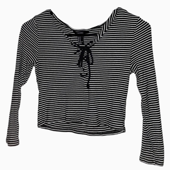 Forever 21 Striped Cropped Top Size M - Picture 2 of 6